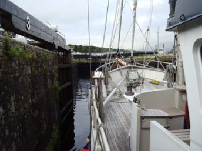 DSC08315Schleuse-Crinan.jpg